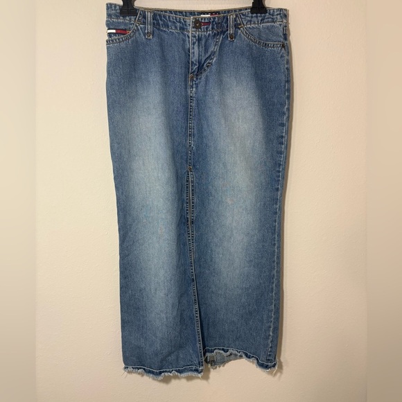 Vintage Y2K Tommy Hilfiger Denim Maxi Skirt Raw Hem Size 3 - Picture 1 of 4